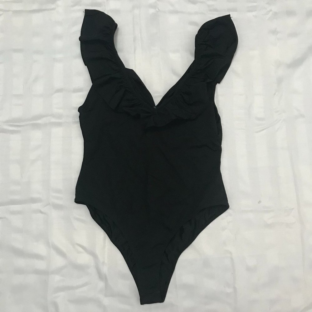 Zara bodysuit with butterfly sleeves - Picture 1 of 3